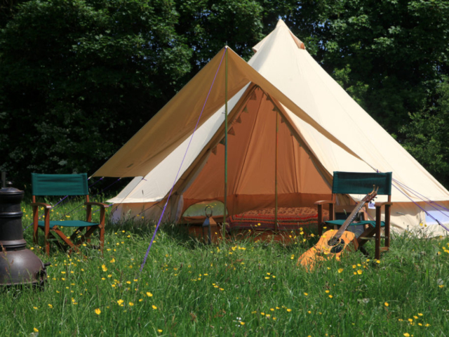 Glamping in Kent at Pete's Field campsite
